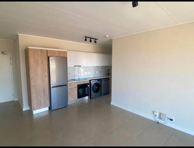 1 BEDROOM PROPERTY TO RENT IN RICHWOOD